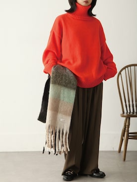 「Chillfar（チルファー）のアイテム（スラックス）」を使った、Chillfar(チルファー)さん（レディース・162cm）の秋コーディネート