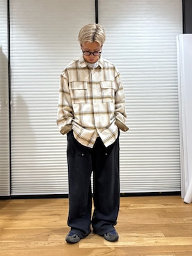 「CIAOPANIC TYPY（チャオパニックティピー）の【UNISEX】コーデュロイ袖切り替え/モールチェックシャツジャケット（シャツ/ブラウス、ホワイト系）」を使った、ゆうしんさん（メンズ・167cm）の秋コーディネート