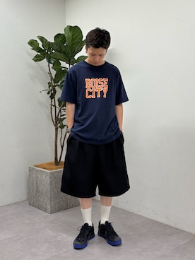 「CIAOPANIC TYPY（チャオパニックティピー）の【UNISEX】ピグメント加工スラブカレッジロゴTEE（Tシャツ/カットソー、ブルー系）」を使った、ゆうしんさん（メンズ・167cm）の夏コーディネート