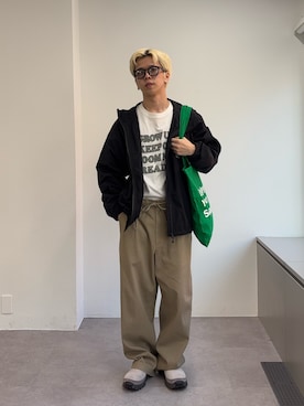 「アイテム（マウンテンパーカー）」を使った、ゆうしんさん（メンズ・165cm）の春コーディネート