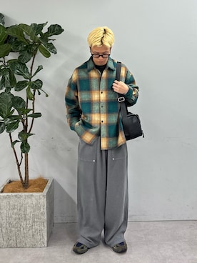 「CIAOPANIC TYPY（チャオパニックティピー）の【UNISEX】【シルエット調整可】ピグメント加工ワッフルイージーパンツ/WEB限定カラーあり（スウェットパンツ）」を使った、ゆうしんさん（メンズ・167cm）の秋コーディネート