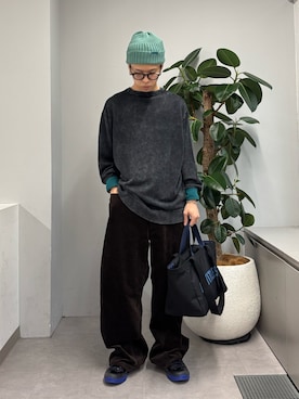 「CIAOPANIC TYPY（チャオパニックティピー）の【UNISEX】スウェットライクヴィンテージニット（ニット/セーター、ブラック系）」を使った、ゆうしんさん（メンズ・167cm）の秋コーディネート