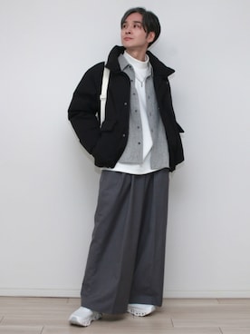 「アイテム（スラックス）」を使った、sndiさん（メンズ・165cm）の冬コーディネート