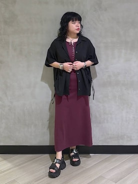 「PAGEBOY（ページボーイ）の≪S/M/Lの3サイズ展開≫ モードバックルスポサン（サンダル、ブラック系）」を使った、ぺーさん（レディース）の春コーディネート