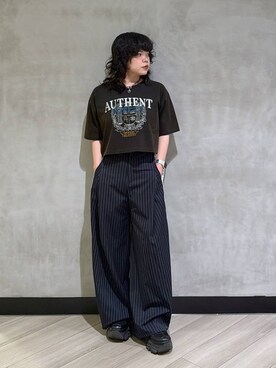 「PAGEBOY（ページボーイ）のシシュウカレッジショートTシャツ（Tシャツ/カットソー、グレー系）」を使った、ぺーさん（レディース）の夏コーディネート