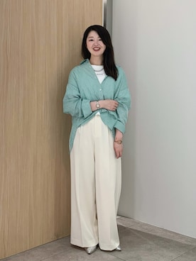 「NOLLEY’S Sophi（ノーリーズソフィ）のウォッシャブル強撚ツイルワイドパンツ（その他パンツ、ホワイト系）」を使った、ikeda.sさん（レディース・159cm）の春コーディネート