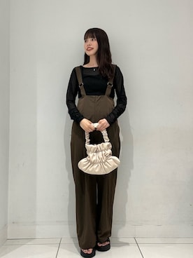 「秋先取りコーデ」｜「アイテム（オールインワン・サロペット）」を使った、ななみさん（レディース・169cm）の夏コーディネート