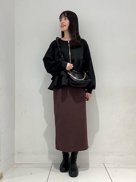 「SENSE OF PLACE by URBAN RESEARCH（センスオブプレイスバイアーバンリサーチ）のポンチタイトスカート（スカート）」を使った、ななみさん（レディース・169cm）の冬コーディネート