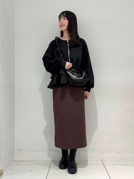 「SENSE OF PLACE by URBAN RESEARCH（センスオブプレイスバイアーバンリサーチ）のポンチタイトスカート（スカート）」を使った、ななみさん（レディース・169cm）の冬コーディネート