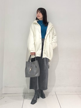 「ブルー x ホワイト」｜ななみさん（レディース・169cm）の秋コーディネート