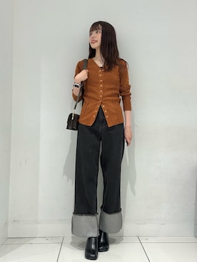 「SENSE OF PLACE by URBAN RESEARCH（センスオブプレイスバイアーバンリサーチ）のパッチワークVネックカーディガン（カーディガン/ボレロ）」を使った、ななみさん（レディース・169cm）の秋コーディネート