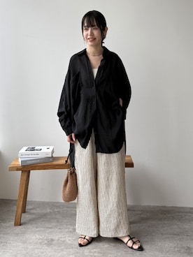 「reca（レカ）のシアードルマンシャツ（シャツ/ブラウス、ブラック系）」を使った、konさん（レディース・154cm）の春コーディネート