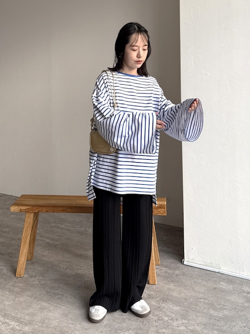 迷わず着れる！大人のセミワイドプリーツパンツ