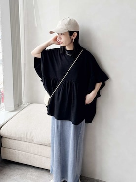 「reca（レカ）のフレンチ袖フリルプルオーバー（Tシャツ/カットソー、ブラック系）」を使った、konさん（レディース・154cm）の夏コーディネート