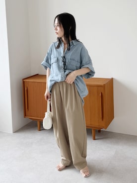 「reca（レカ）の半袖デニムシャツ（シャツ/ブラウス、ブルー系）」を使った、konさん（レディース・154cm）の夏コーディネート