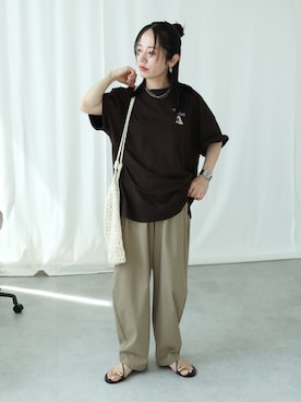 「reca（レカ）のポテトお化け刺繍＆プリントロゴTシャツ（Tシャツ/カットソー、ブラウン系）」を使った、konさん（レディース・154cm）の夏コーディネート