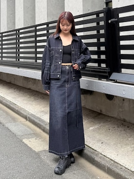 「アイテム（デニムスカート）」を使った、mayさん（レディース・164cm）の秋コーディネート