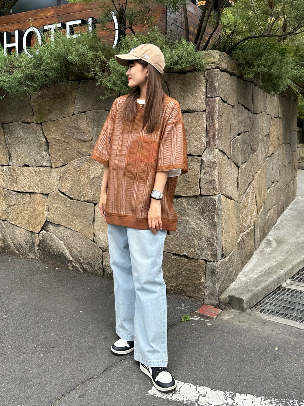 Lui's（ルイス）の「【プレミアムスビン】NOBODY KNOWS Tシャツ（T