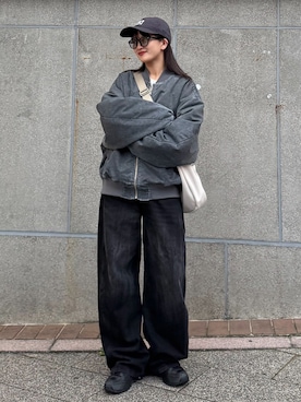 「アイテム（MA-1）」を使った、mayさん（レディース・164cm）の秋コーディネート