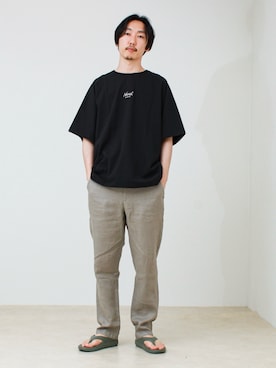 「GLOSTER（グロスター）のアイテム」を使った、須山さん（メンズ・177cm）の春コーディネート