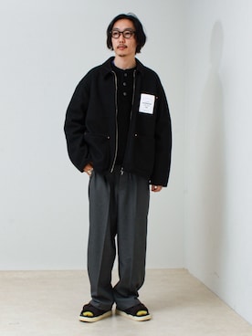 「GLOSTER（グロスター）のアイテム」を使った、須山さん（メンズ・177cm）の秋コーディネート