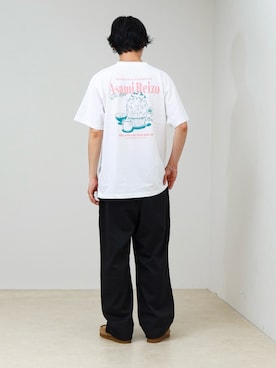 「FREDY MAC（フレディーマック）の【Duckster×阿左美冷蔵】コラボ かき氷と白玉Tシャツ ユニセックス（Tシャツ/カットソー、ホワイト系）」を使った、須山さん（メンズ・177cm）の夏コーディネート