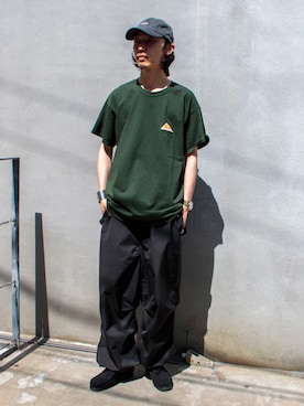 「アイテム（キャップ）」を使った、須山さん（メンズ・177cm・30代）の春コーディネート
