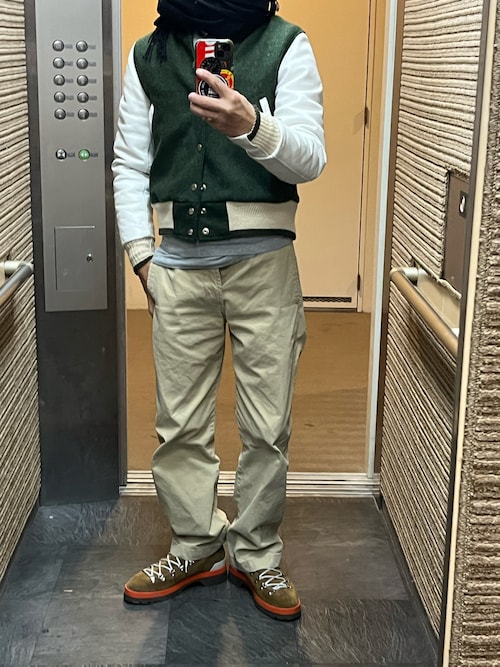 THOM BROWNEのスタジャンを使った人気ファッションコーディネート - WEAR