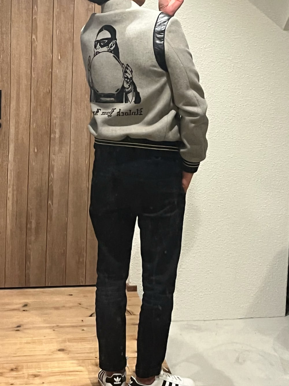 R35。 セリーヌ　CELINE スウェットスタジャン　作り大きめ CELINE セリーヌ スタジャン 2W71C896C.01VA レディース ウール