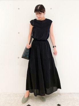 「アイテム（その他シューズ、グリーン系）」を使った、MAMIさん（レディース・156cm）の夏コーディネート