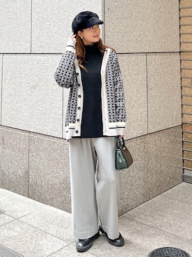 「タートルネック」｜「アイテム（キャスケット）」を使った、MAMIさん（レディース・156cm）の冬コーディネート