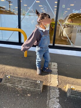 「GAP（ギャップ）のアイテム（サロペット/オーバーオール）」を使った、ryoazu1223さん（キッズ・100cm）の冬コーディネート