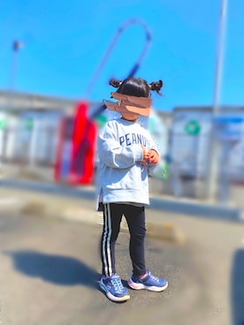 「SKECHERS（スケッチャーズ）のアイテム」を使った、ryoazu1223さん（キッズ・110cm）の春コーディネート