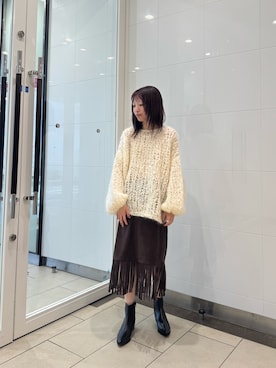 「URBAN RESEARCH（アーバンリサーチ）のスエードライクフリンジスカート（スカート、ブラウン系）」を使った、suzukoさん（レディース・152cm）の秋コーディネート