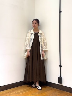 「URBAN RESEARCH（アーバンリサーチ）のコットンギャザーキャミワンピース（ワンピース、ブラウン系）」を使った、suzukoさん（レディース・152cm）の春コーディネート