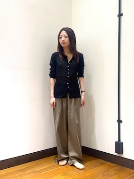 「URBAN RESEARCH（アーバンリサーチ）のシアーコンパクトカーディガン（カーディガン/ボレロ、ブラック系）」を使った、suzukoさん（レディース・152cm）の夏コーディネート