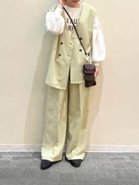 「frames RAY CASSIN（フレームスレイカズン）のアイテム（スラックス）」を使った、Raycassin_officialさん（レディース・157cm）の春コーディネート