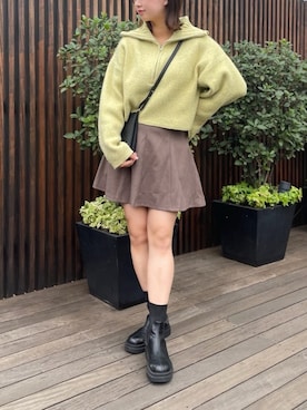 「ショート丈トップス」｜「アイテム（その他）」を使った、Raycassin_officialさん（レディース・160cm）の秋コーディネート