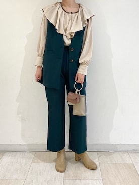 「RAY CASSIN（レイカズン）のアイテム（ベスト）」を使った、Raycassin_officialさん（レディース・155cm）の秋コーディネート