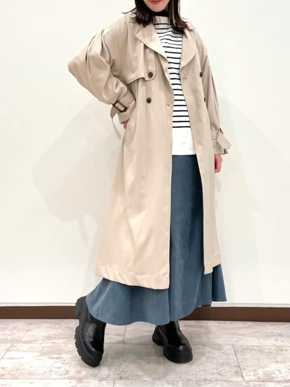 「トレンチコート、オーバーサイズ、春服、スプリングコート、春コーデ、Ray Cassin、レイカズン(Ray Cassin)、高身長女子」｜「RAY CASSINのボリュームトレンチコート（トレンチコート、ベージュ系）」を使った、Raycassin_officialさん（レディース・155cm）の春コーディネートの1枚目の写真
