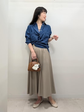 「アイテム（財布/小物、ホワイト系）」を使った、あんずさん（レディース・167cm）の秋コーディネート