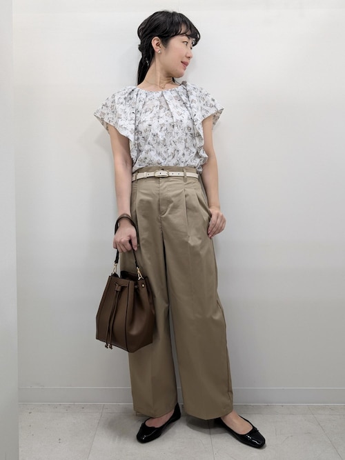 ロペ　ベージュ ワイドチノパンツ 新品　今期秋冬物 セール】【UVカット・接触冷感】タックチノワイドパンツ