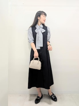 「アイテム（ジャンパースカート）」を使った、あんずさん（レディース・167cm）の秋コーディネート