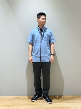 「アイテム（ビジネスシャツ）」を使った、北村さん（メンズ・164cm）の夏コーディネート