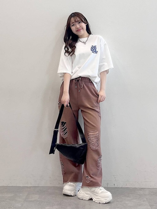 セール】【UNISEX/2サイズ展開】モンスターダメージスウェット