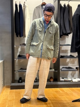 「アイテム（スウェットパンツ）」を使った、原田圭史さん（メンズ・171cm・30代）の秋コーディネート