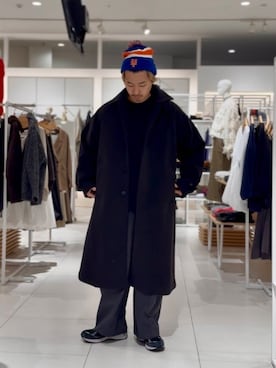 「アイテム（ステンカラーコート）」を使った、原田圭史さん（メンズ・171cm）の秋コーディネート