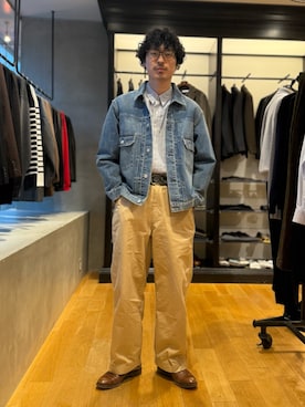 「アイテム（デニムジャケット）」を使った、原田圭史さん（メンズ・171cm・30代）の秋コーディネート