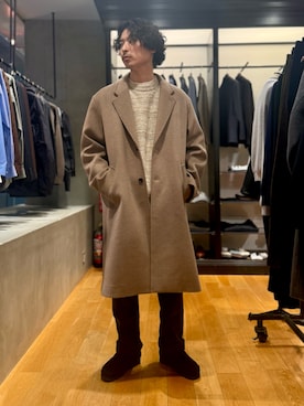 「アイテム（チェスターコート）」を使った、原田圭史さん（メンズ・171cm・30代）の秋コーディネート