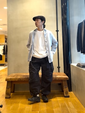 「URBAN RESEARCH（アーバンリサーチ）のLINEN REGULAR SHIRTS（シャツ/ブラウス、ブルー系）」を使った、原田圭史さん（メンズ・171cm）の春コーディネート